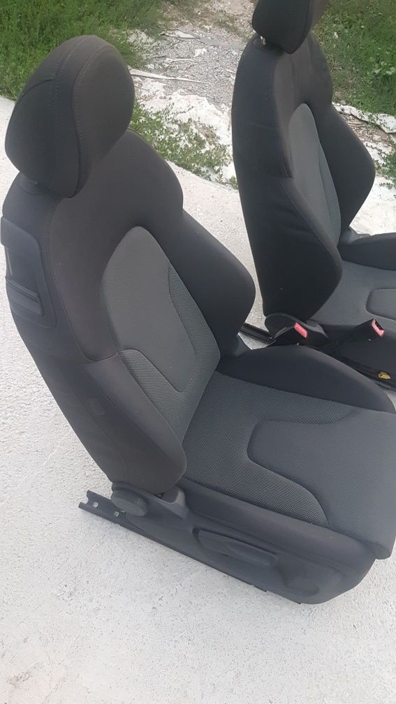 Предни седалки от Audi тт