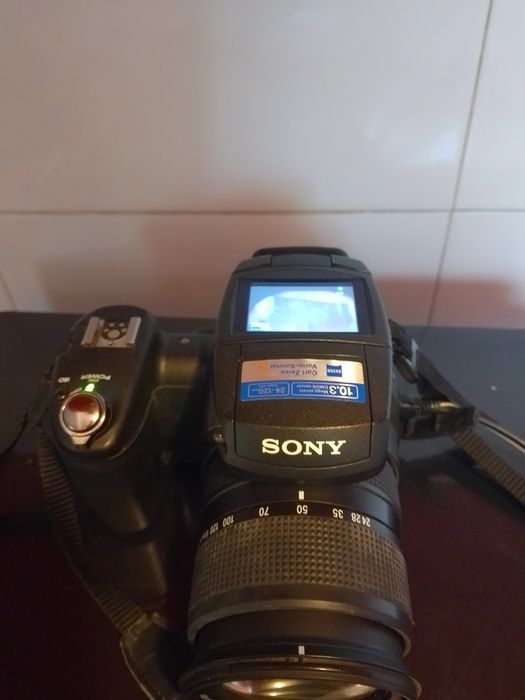 Aparat foto Sony Cybershot DSC-R1 Mirrorless