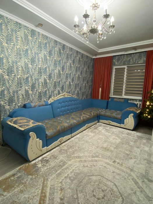 Срочно продам диван