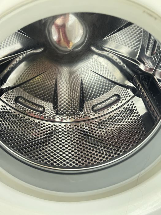 Стиральная машина indesit продам 15000тг