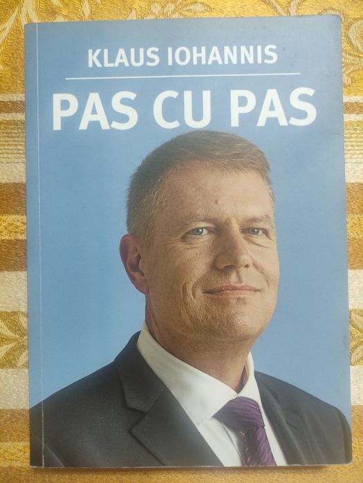 Cartea "Pas cu pas"