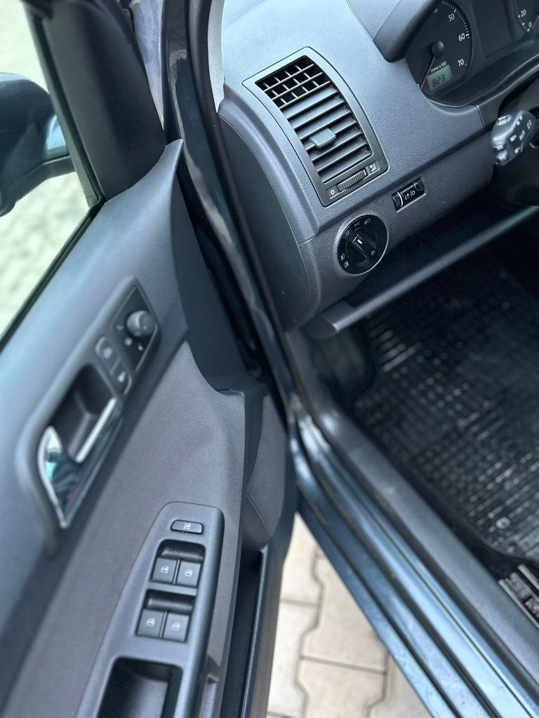 Vw polo 1,6 mpi an 2009