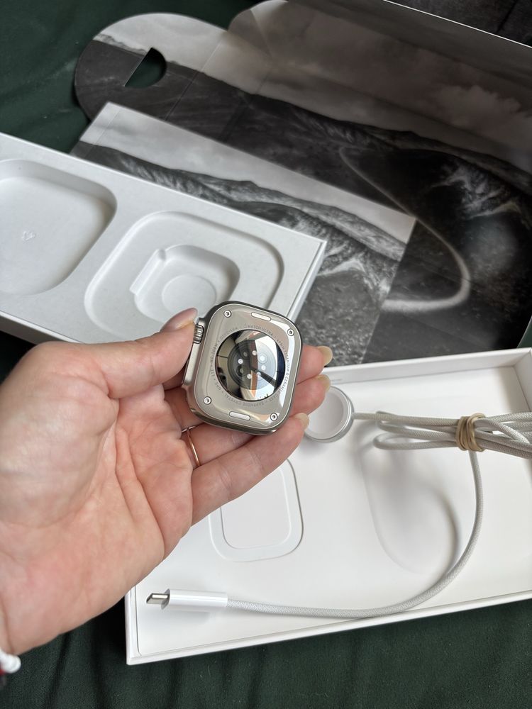 Apple watch Ultra 2 GPS + Cellular + подаръци