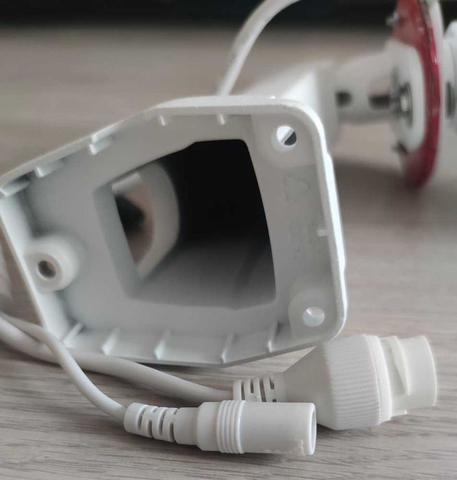 Suport de perete camere exterioare tip BULET, Transport GRATUIT