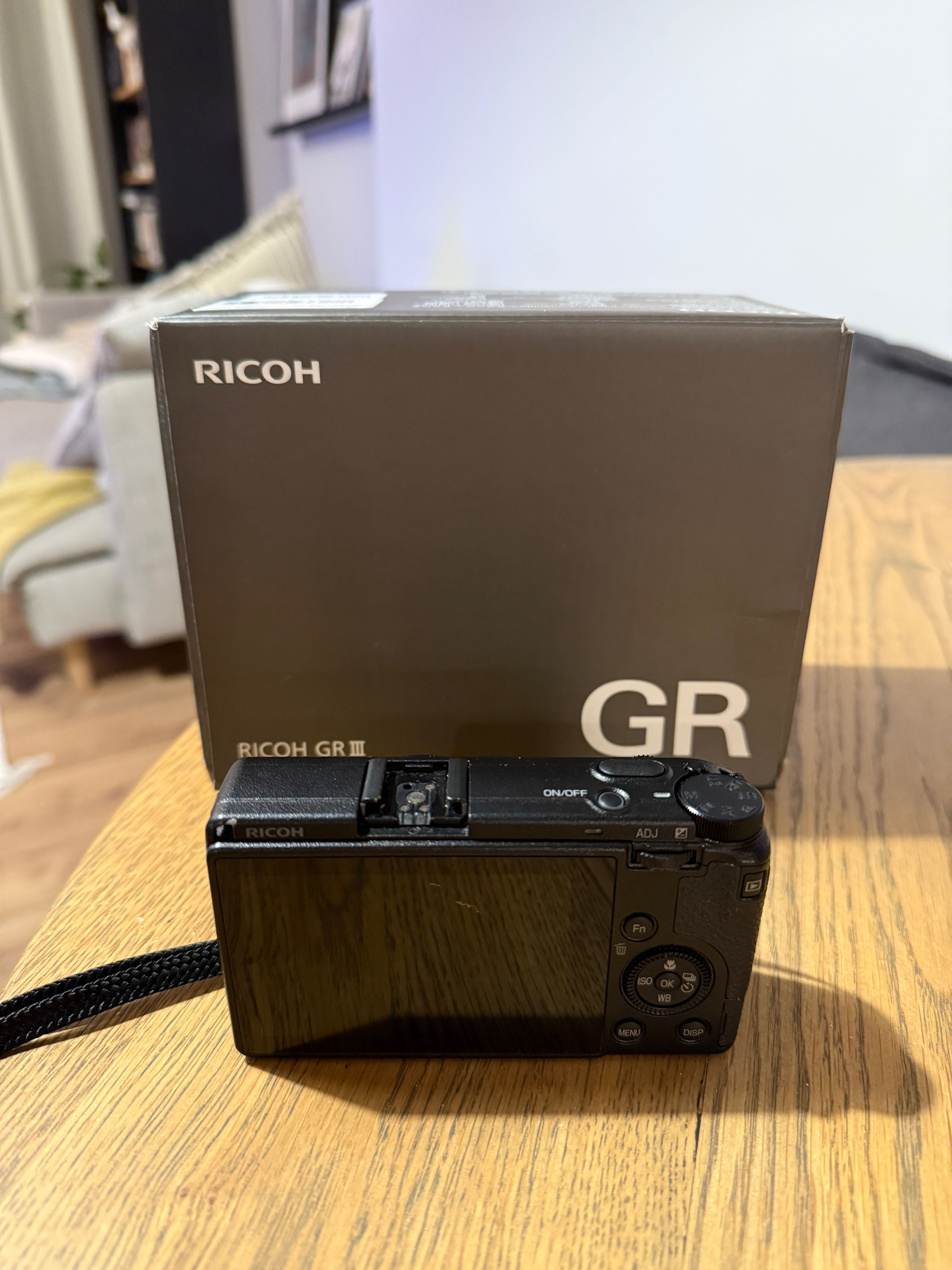 Камера Ricoh Gr iii