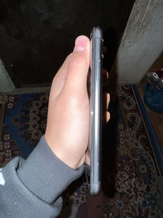 Iphone 11 сатылады