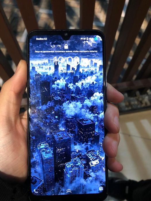 Продам Vivo v21 e