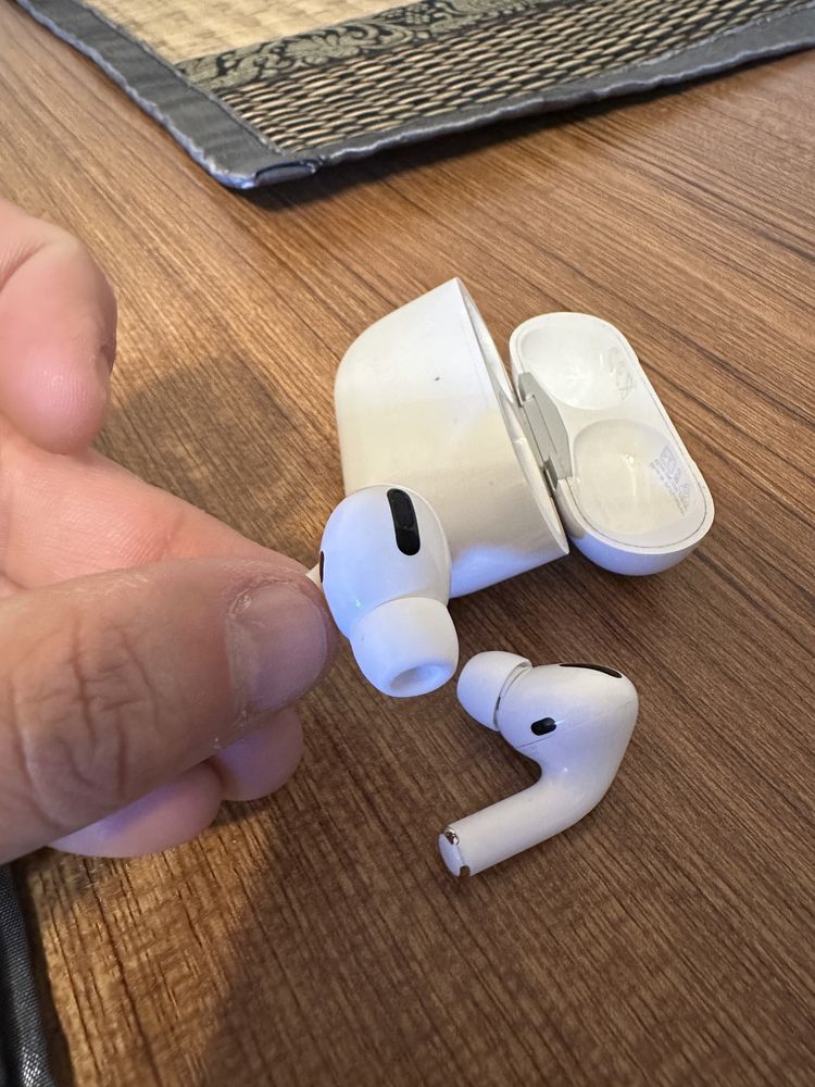 Airpods Pro gen 1