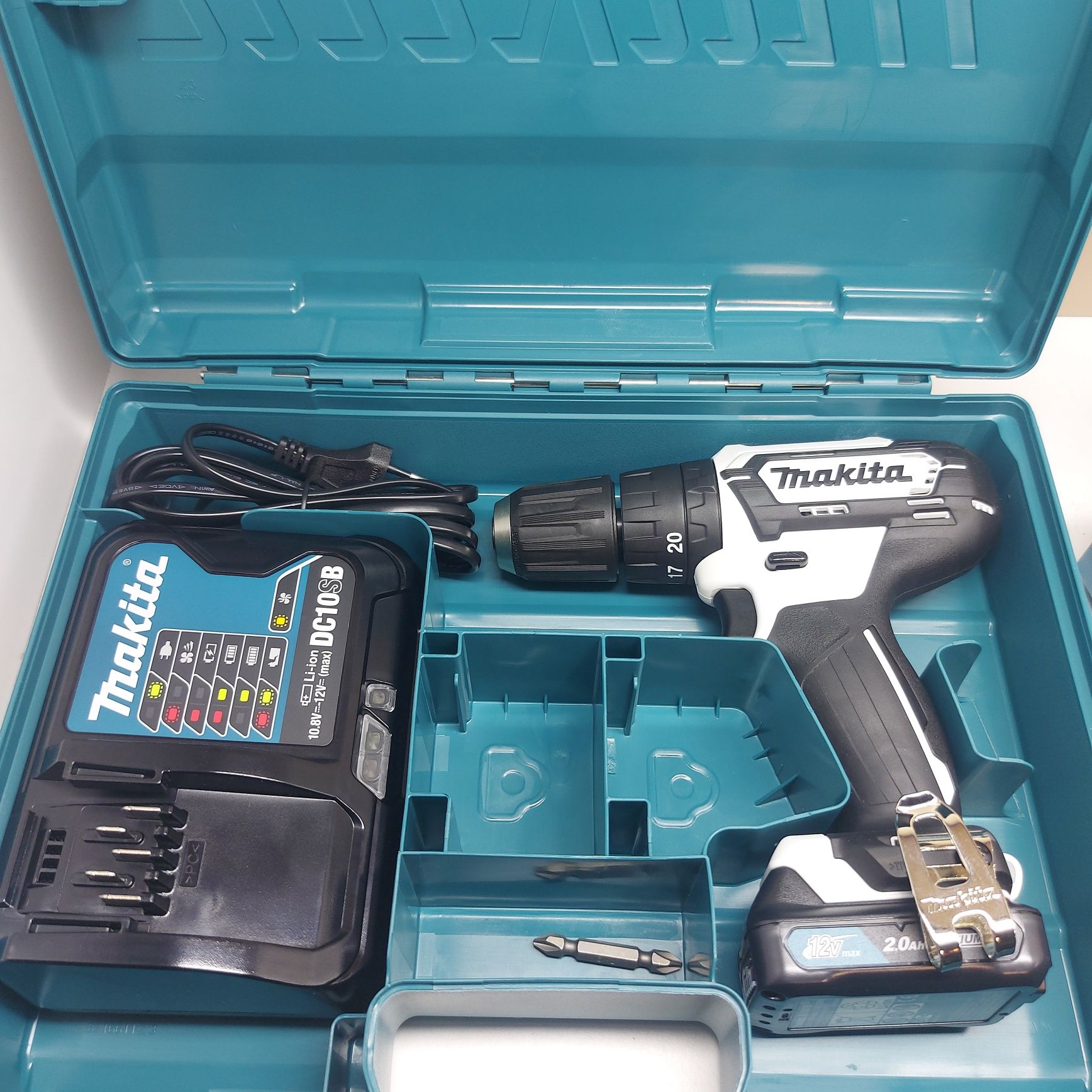 Комплект инструменти Makita 12v