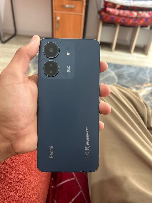 Redmi 13c  256гб т срочно продам срочно серьезномк клиенту уступ есть!