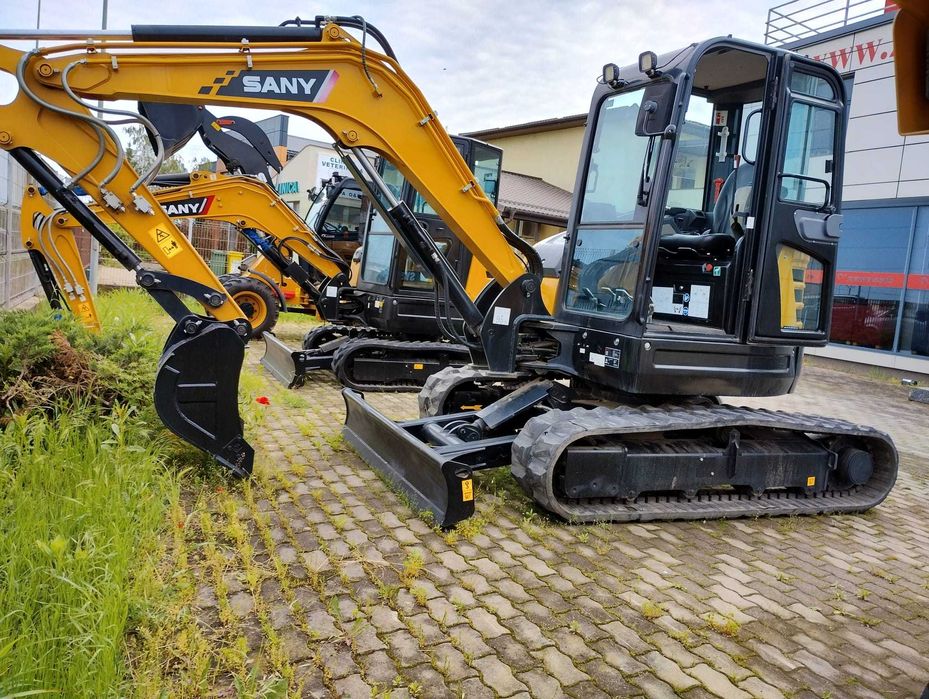 Mini excavator SY50U