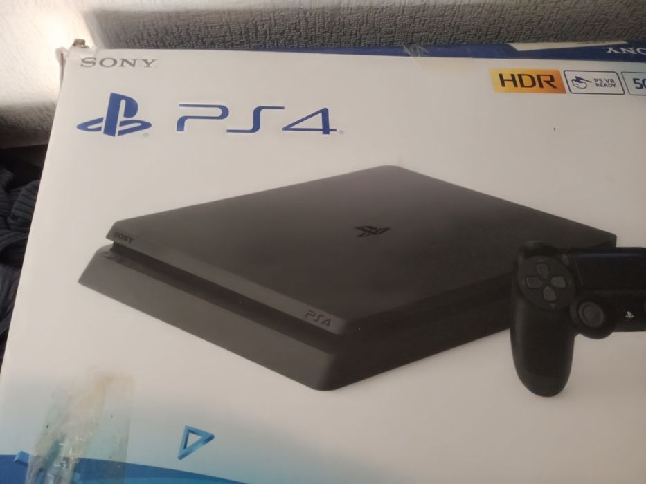 Продам пс 4 . Второй хозяин