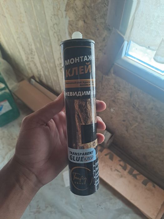 Монтажный клей селикон безцветный
