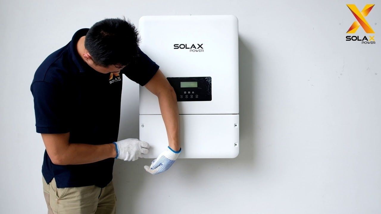 SolaX инверторы для солнечных батарей и панелей гибрид он грид сетевой