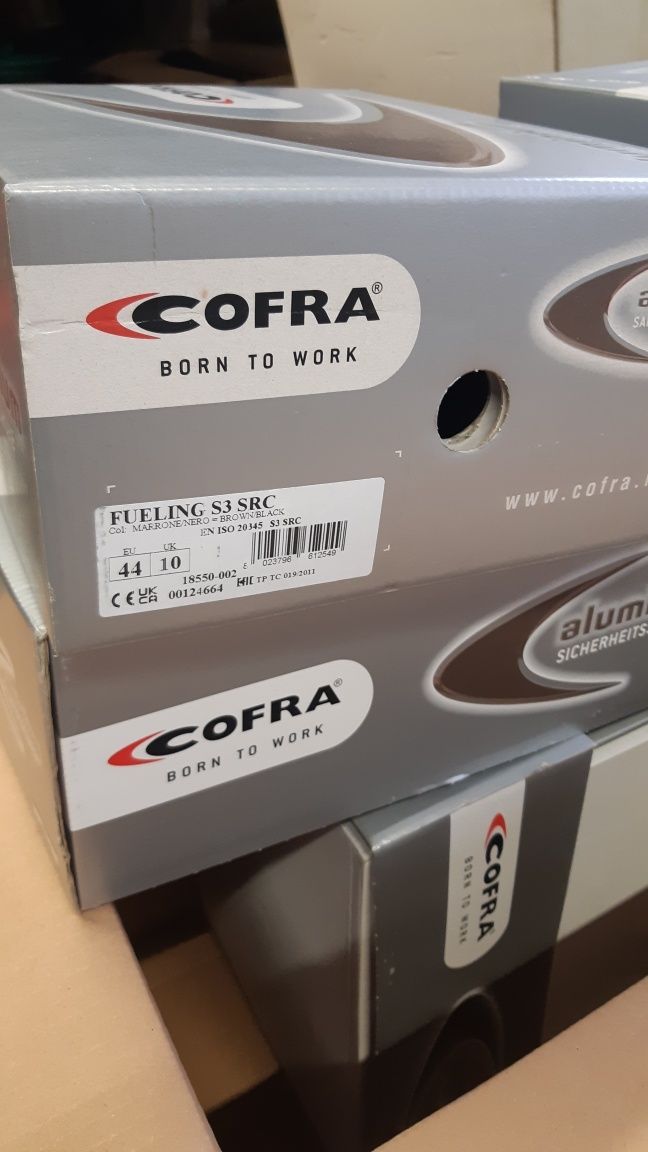 Bocanci,ghete de munca Cofra S3 inalte