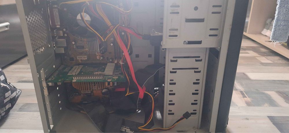 Настолен компютър