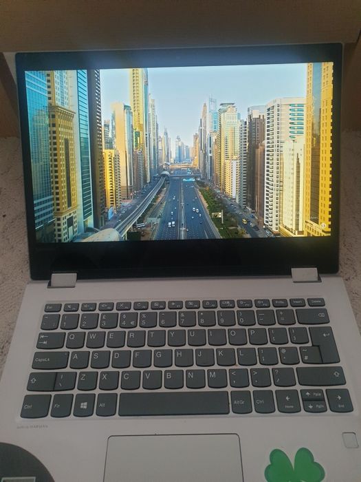 Laptop lenovo yoga 520,i5 a8a gen,8gb ram,ssd 180gb