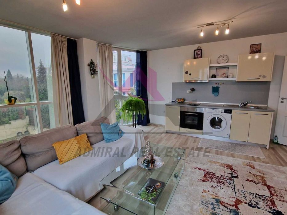 Атрактивен -двустаен -Гледка море!