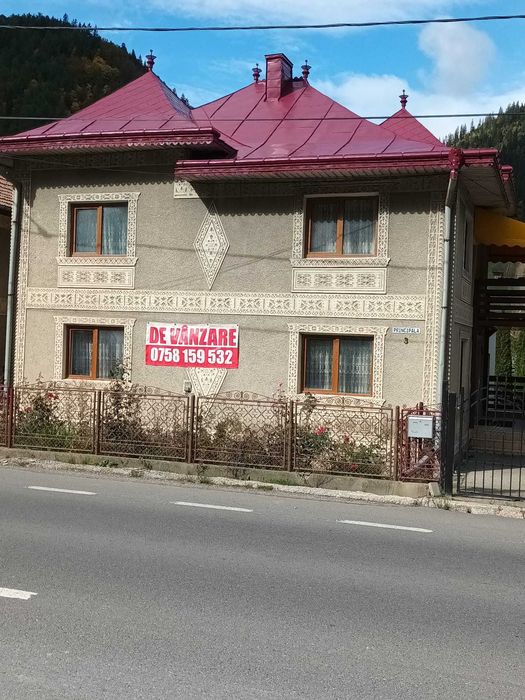 Casa zidarie p+1, la Drumul European, Pojorata, Campulung Mold.