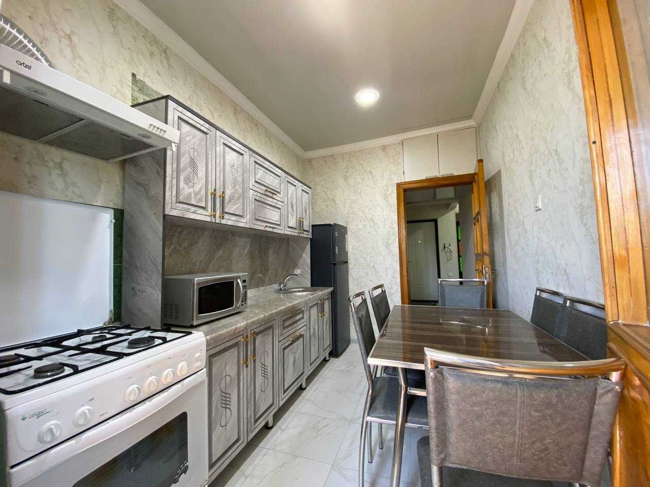 3 комн квартира в аренду. парк Ашхабад