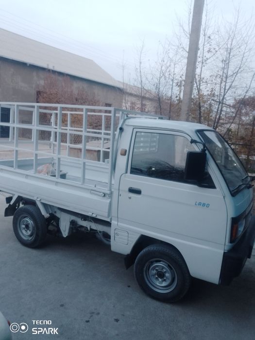 Лабо тахланган тайëр