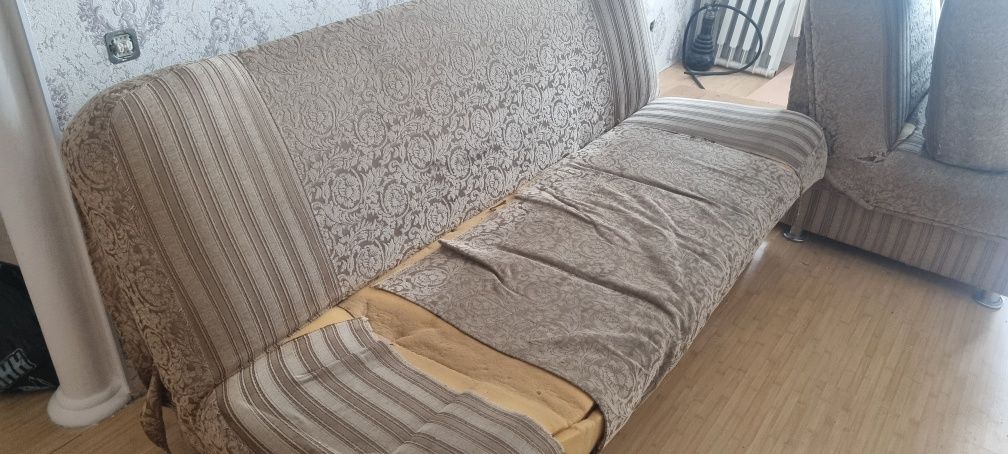 Диван с креслами