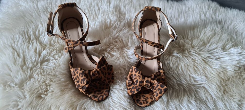 Vand sandale piele animal print