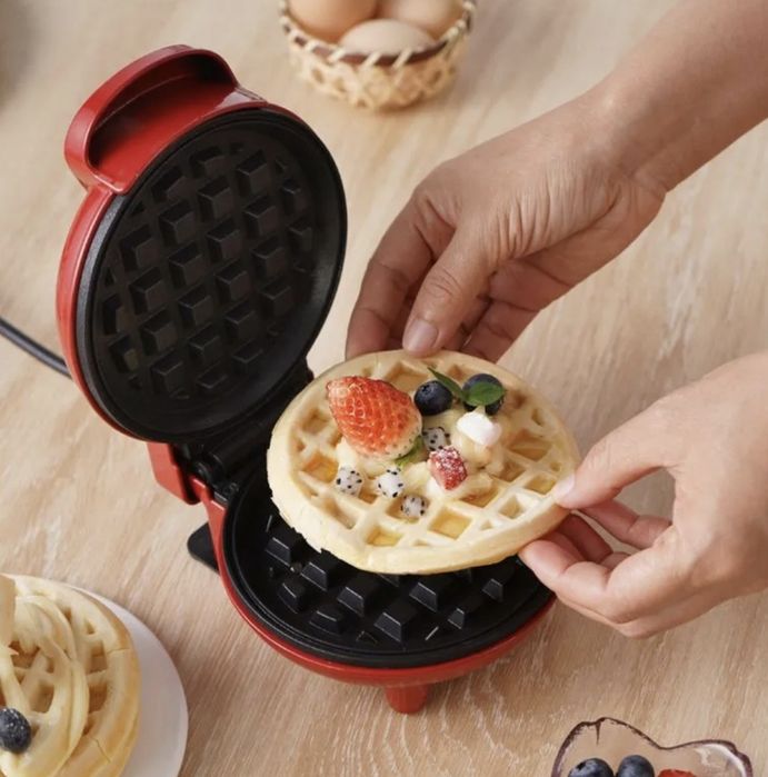 Мини вафельница электрическая