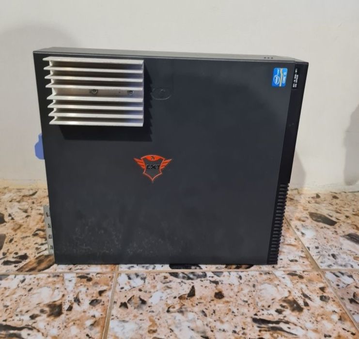 Компютър Lenovo Thinkcentre