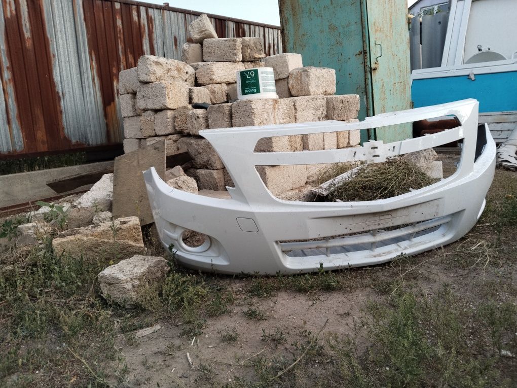 Бампер на кобальт