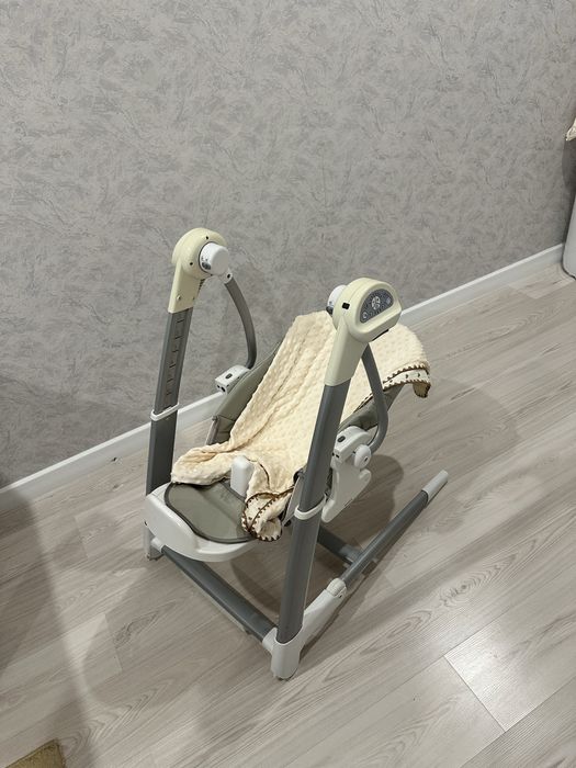 детский шезлонг-качели