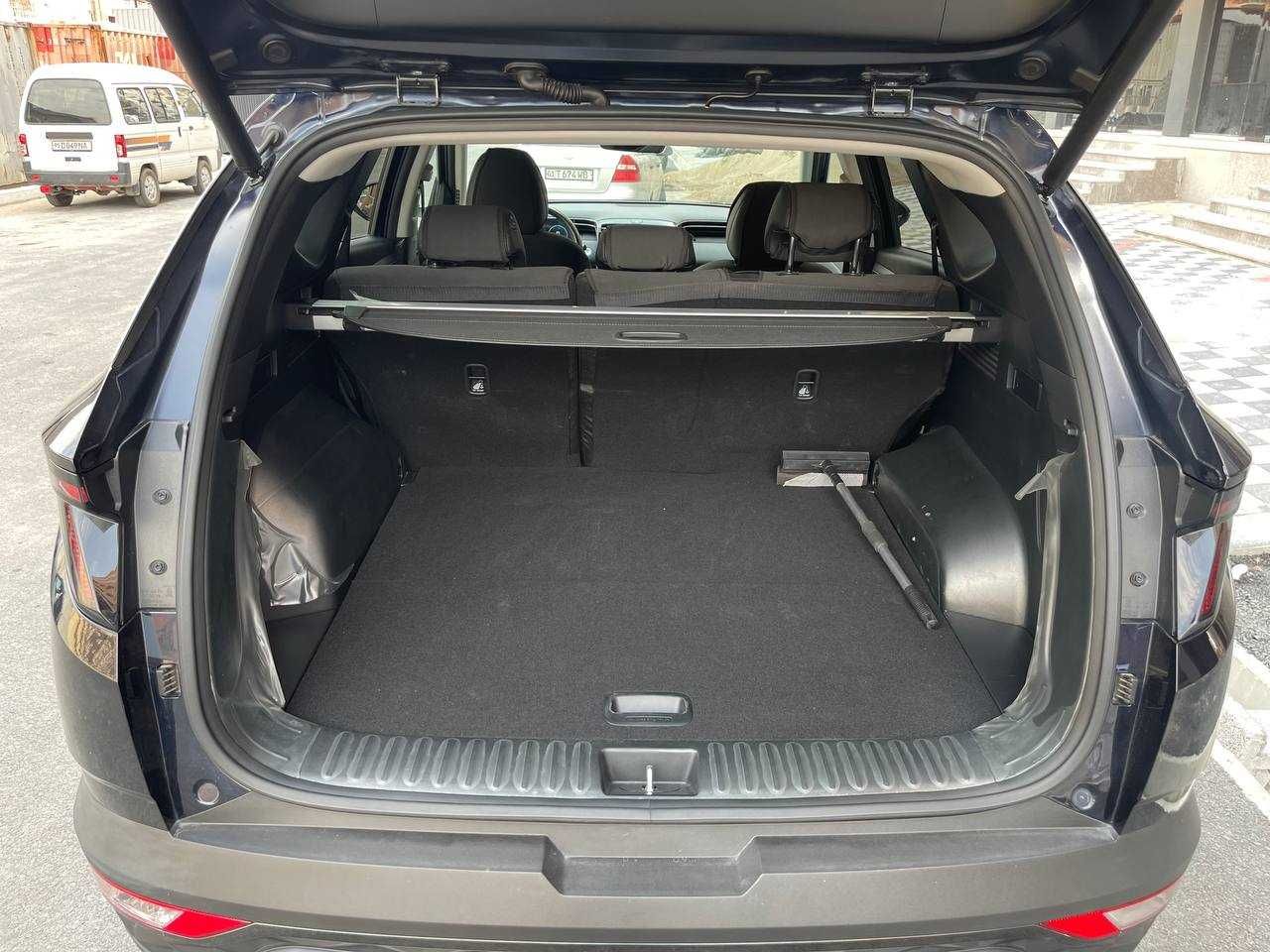 Продается Hyundai Tucson full 2.5 (NX4)