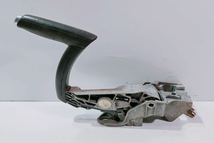 Maneta frana de mana 8P0711303B Audi A3 8P/8PA (facelift)