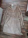Rochie NOUĂ scurta de catifea RESERVED culoare champagne