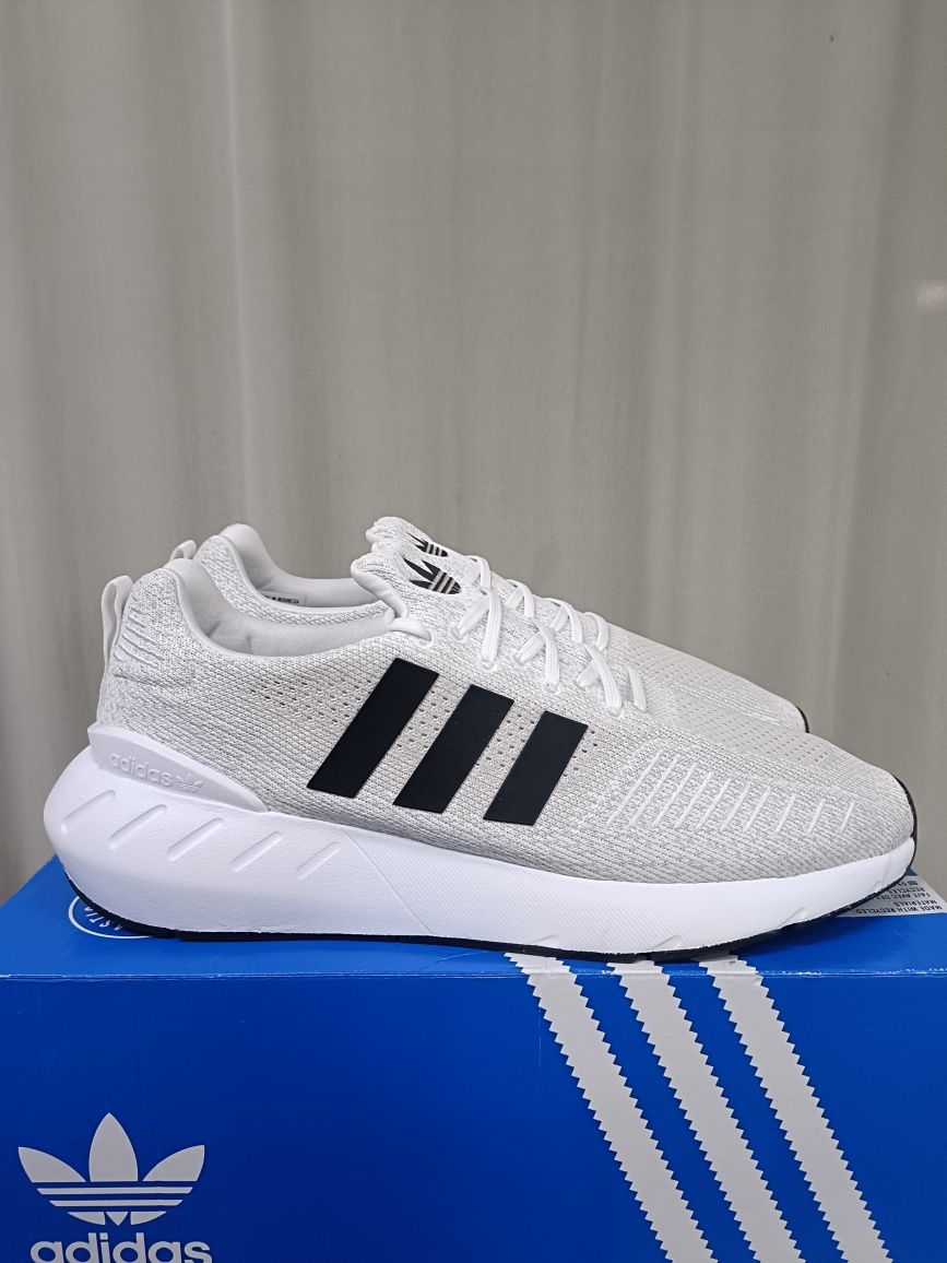 Adidas Swift Run 22 номер 44 код 20A