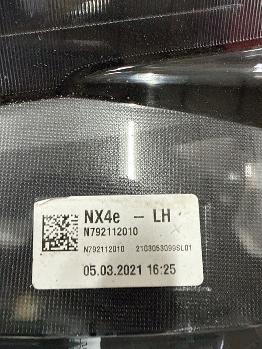 Far HYUNDAI TUCSON IV [ 2021 - > ] n792112010