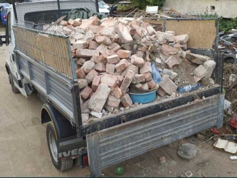 Curatenie apartamente -Gunoi , mobila veche , moloz sau moluz