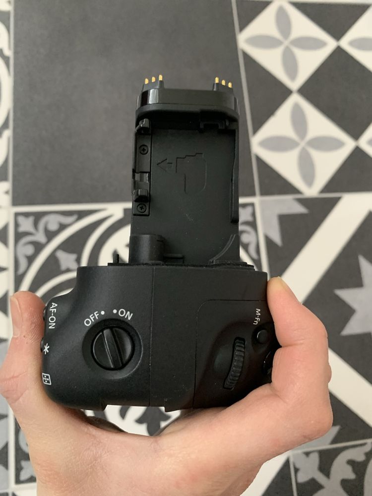 грип за батерии Canon BG-20 Battery Grip