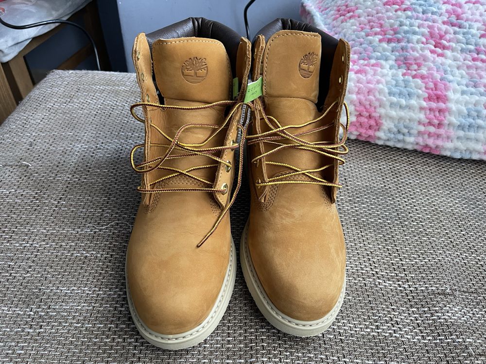 43 Зимни Боти Timberland 6 inch Nike Jordan Uptempo