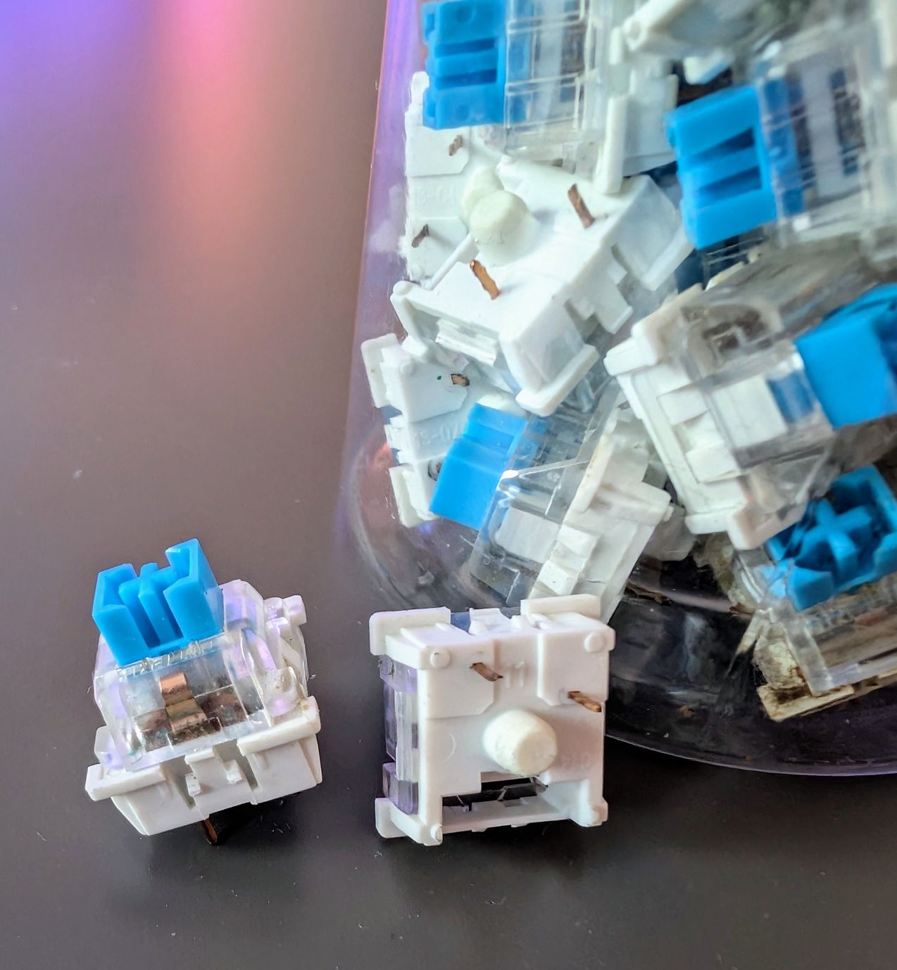 Blue Switch es RGB (88 buc)