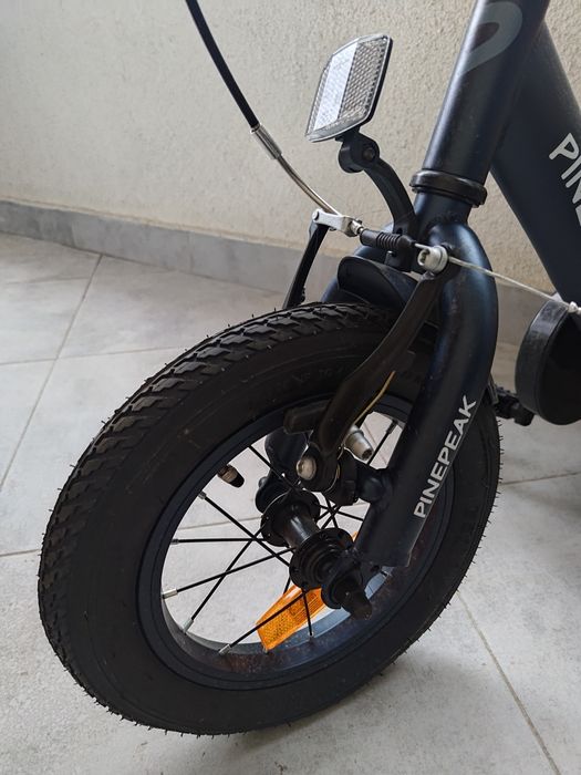 Bicicleta 12' nouă 2 ani