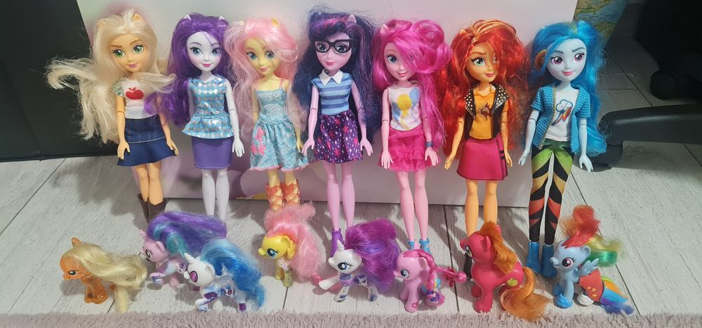 Vând set păpuși Micii Ponei