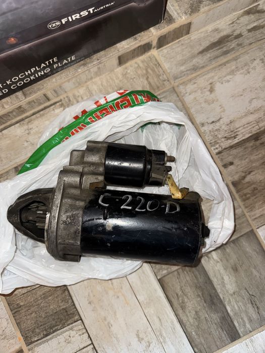 Стартер за мерцедес c220  w203