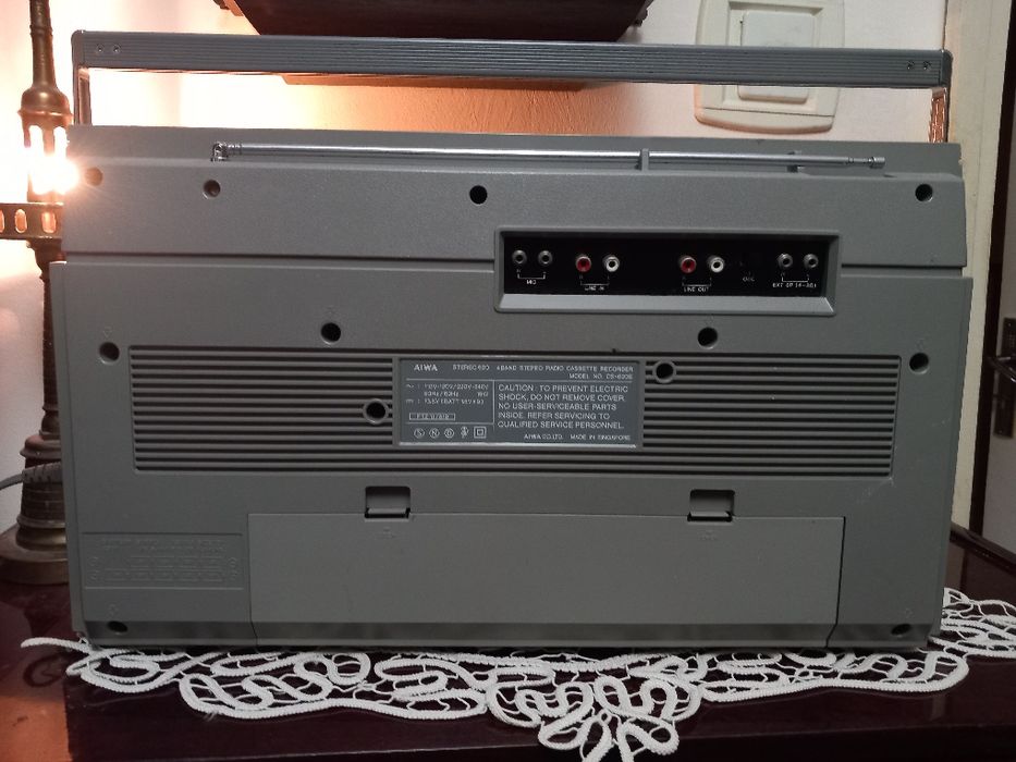 Radio casetofon Aiwa CS-600