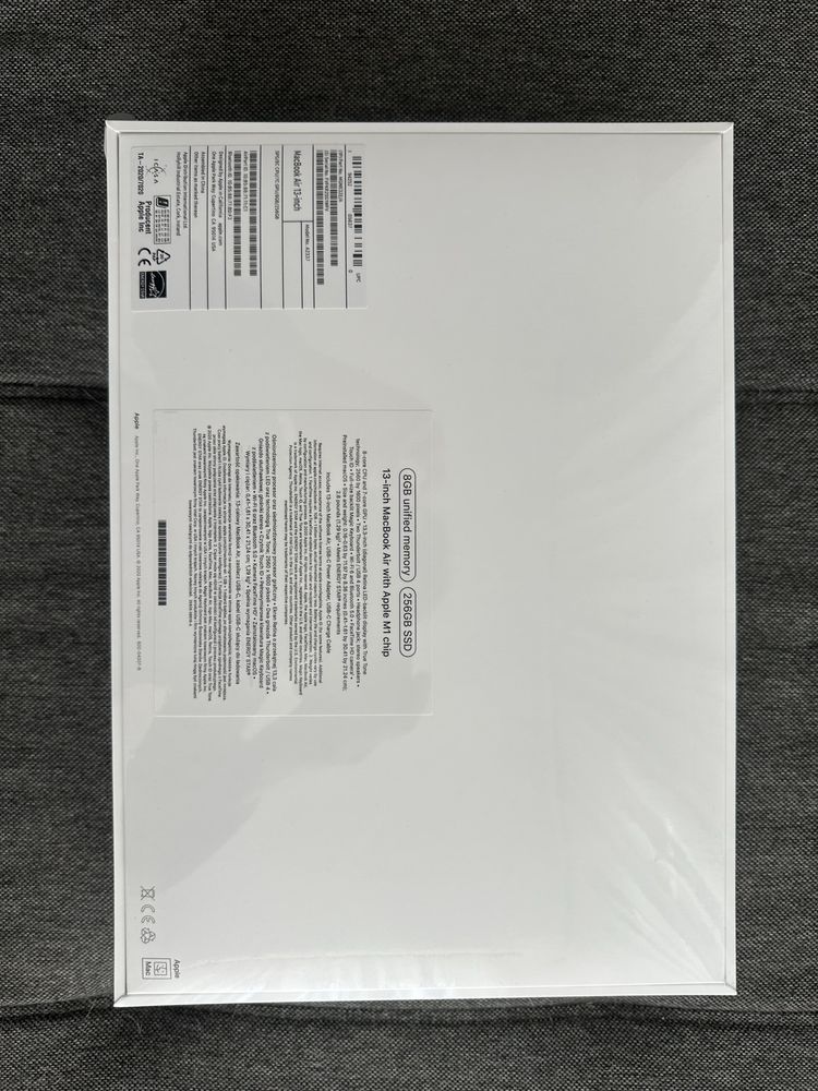 Laptop Apple MacBook Air 13-inch SIGILAT