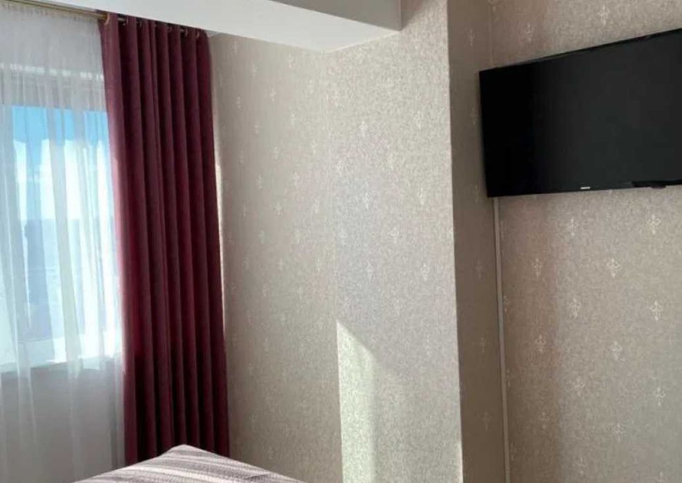 Дава се под наем Четиристаен апартамент в Пловдив, Изгрев - 97 кв.м за 204 € - Снимка #1