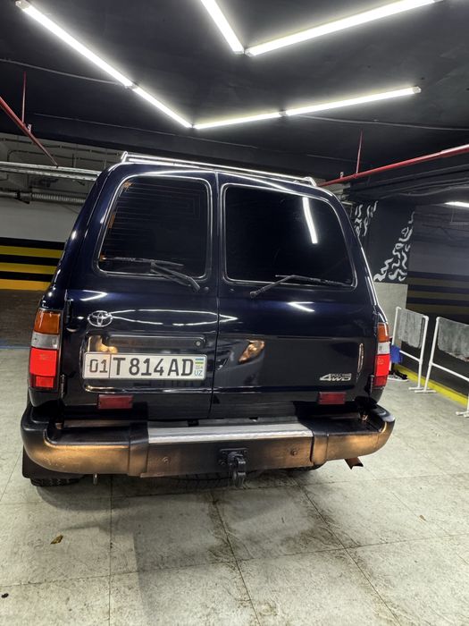 Toyota Land cruiser 80 propanda yuradi