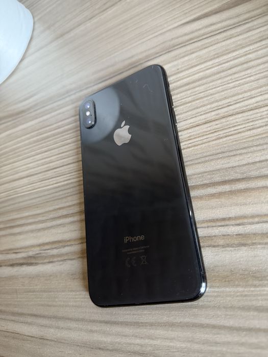 Iphone XS Max  64 ГБ б/у