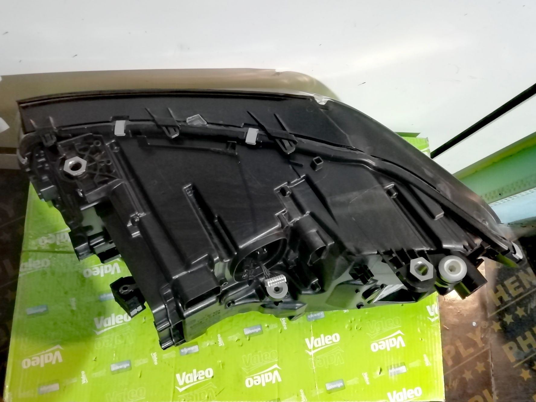 Фар Фарове за BMW X4 G02 X3 G01 / БМВ X3 Г01 Х4 Г02 Adaptive LED.