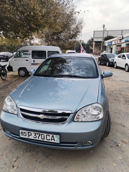 chevrolet lasetti 1.8